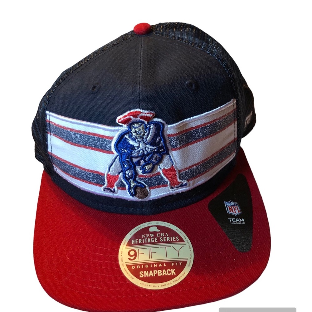 Vintage New England Patriots NFL New Era Heritage Series 9Fifty Snapback NWT
